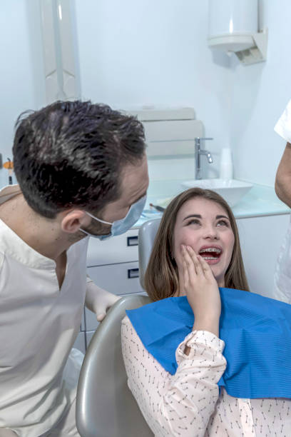 Best Emergency Dental Care for Broken or Chipped Teeth in Andalusia, IL